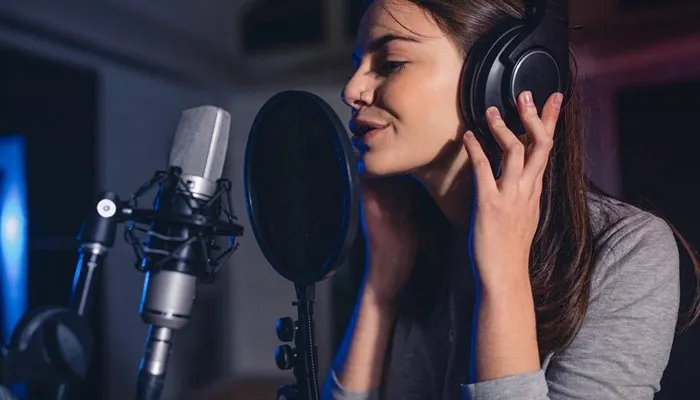 روش‌های تقویت حنجره برای خوانندگی